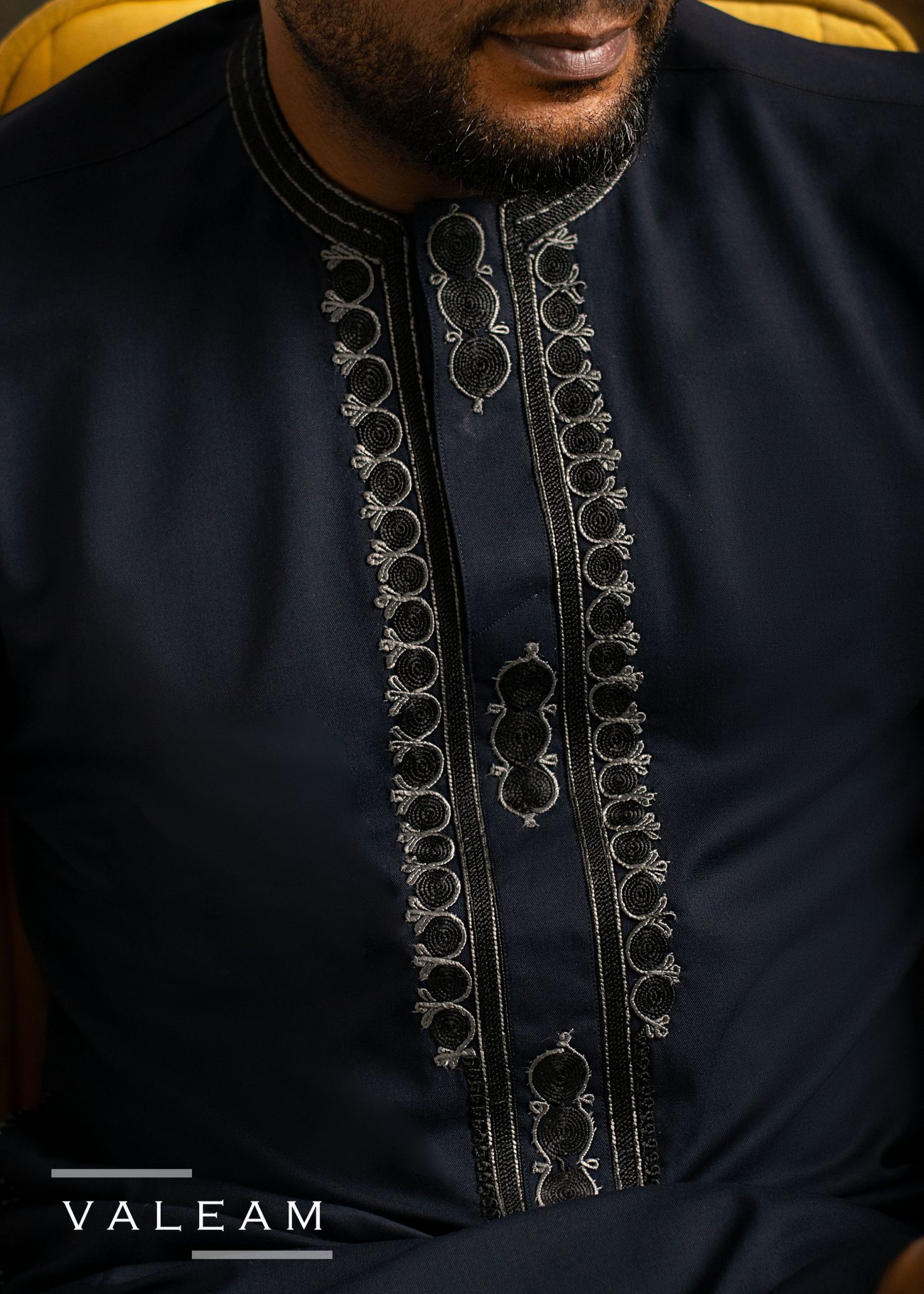 Luxury Black Filigree Set - Image 2