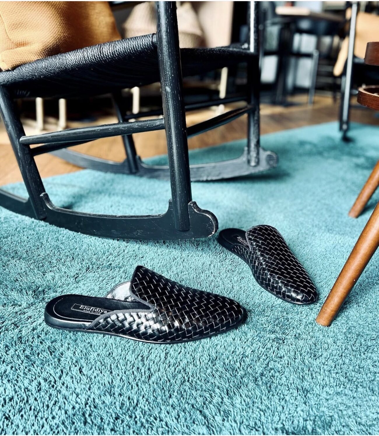 Elufidiya half 1975 ( black )