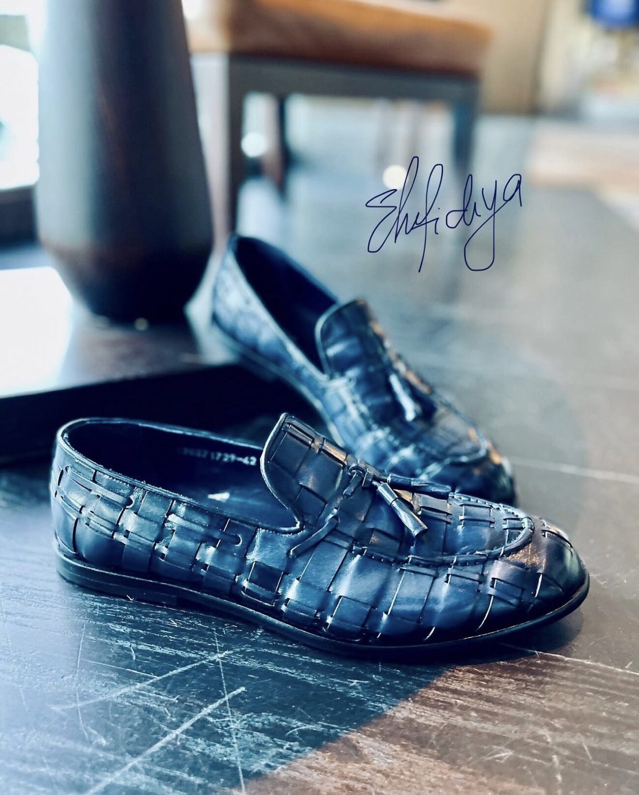 Elufidiya Vintage Woven (tinted blue) - Image 2