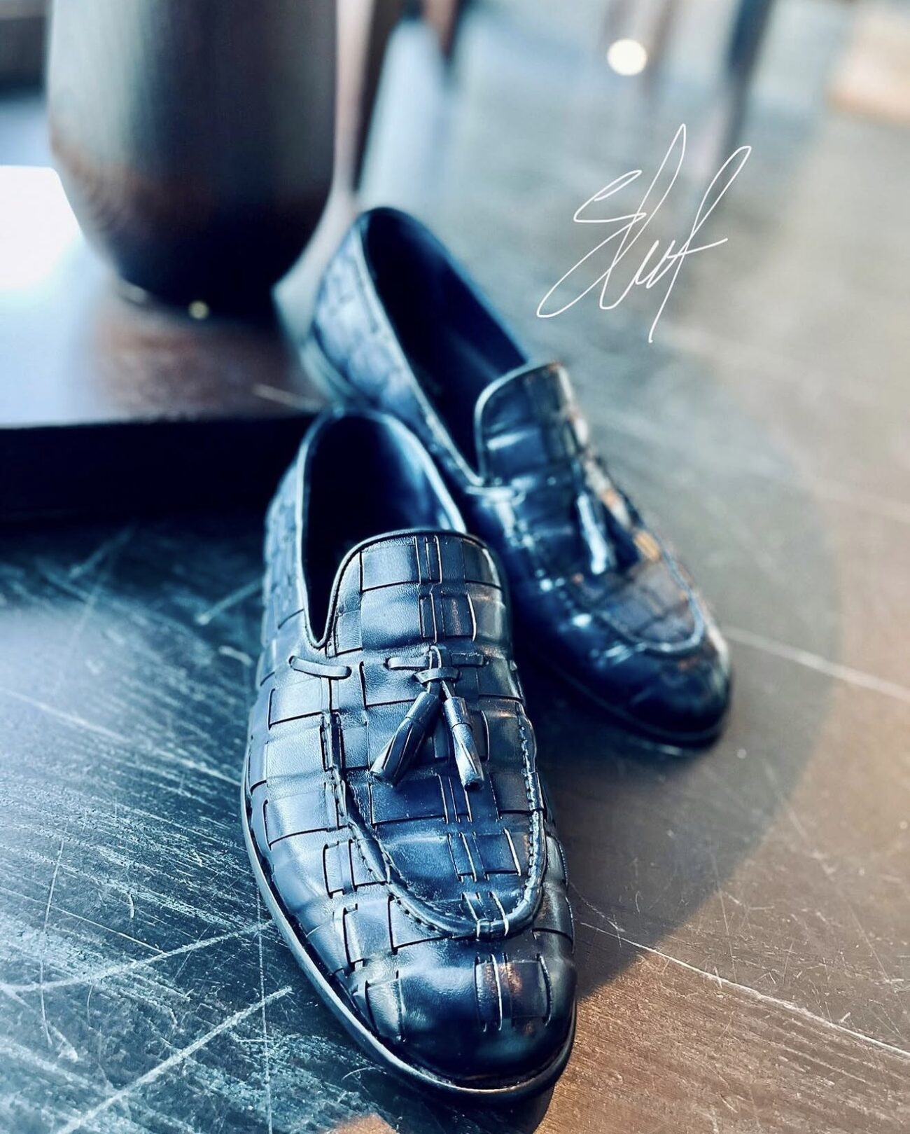 Elufidiya Vintage Woven (tinted blue)