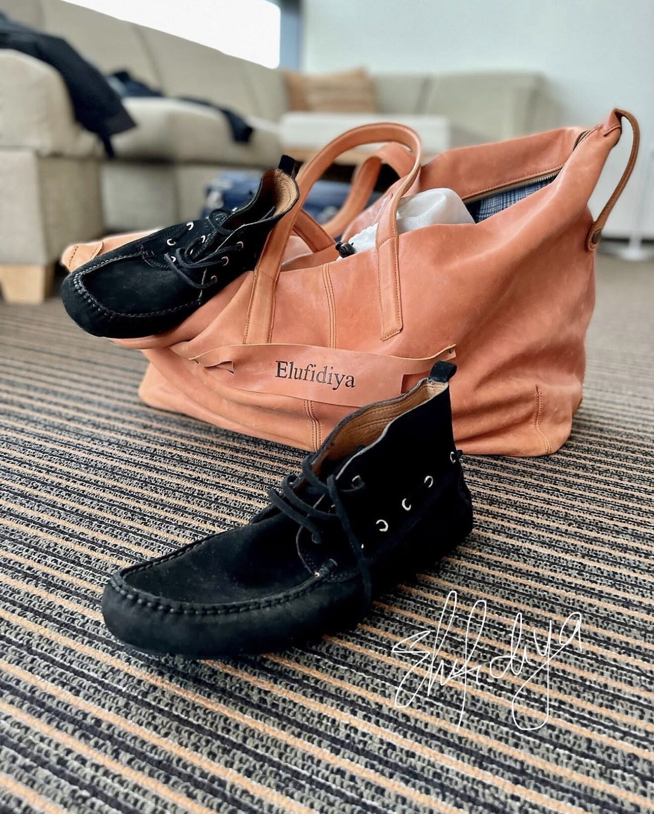 E-Foldable Travel Ankle Moccasins ( black Suede )